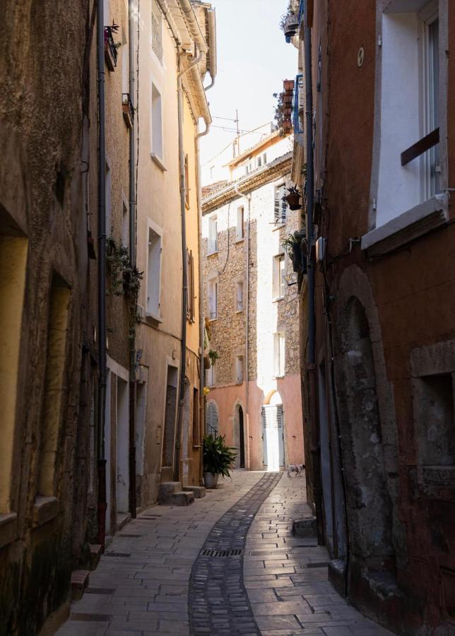 Cosy Provencal Apartment Belgentier ภายนอก รูปภาพ