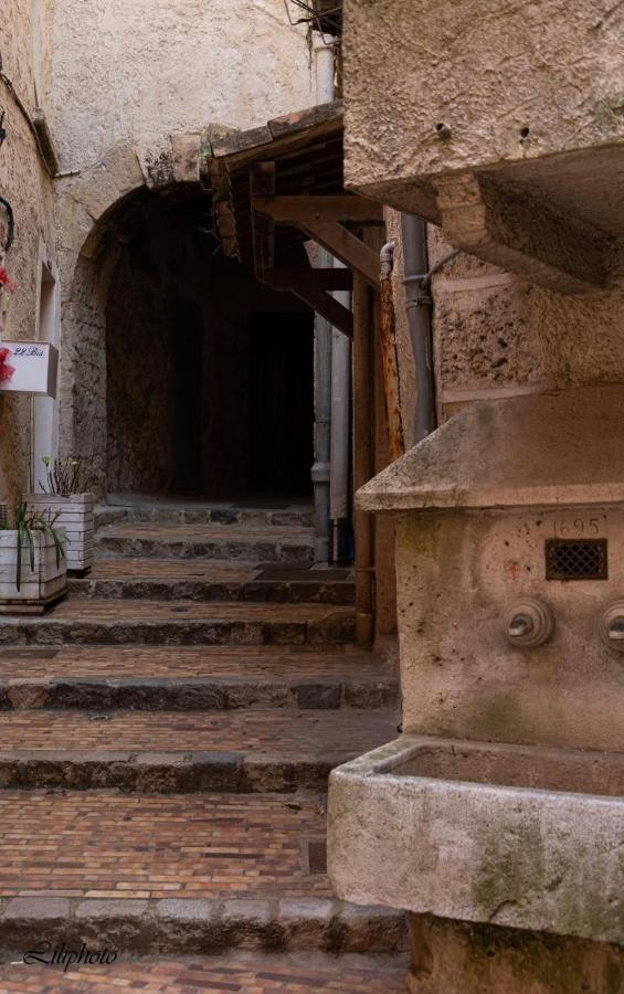 Cosy Provencal Apartment Belgentier ภายนอก รูปภาพ