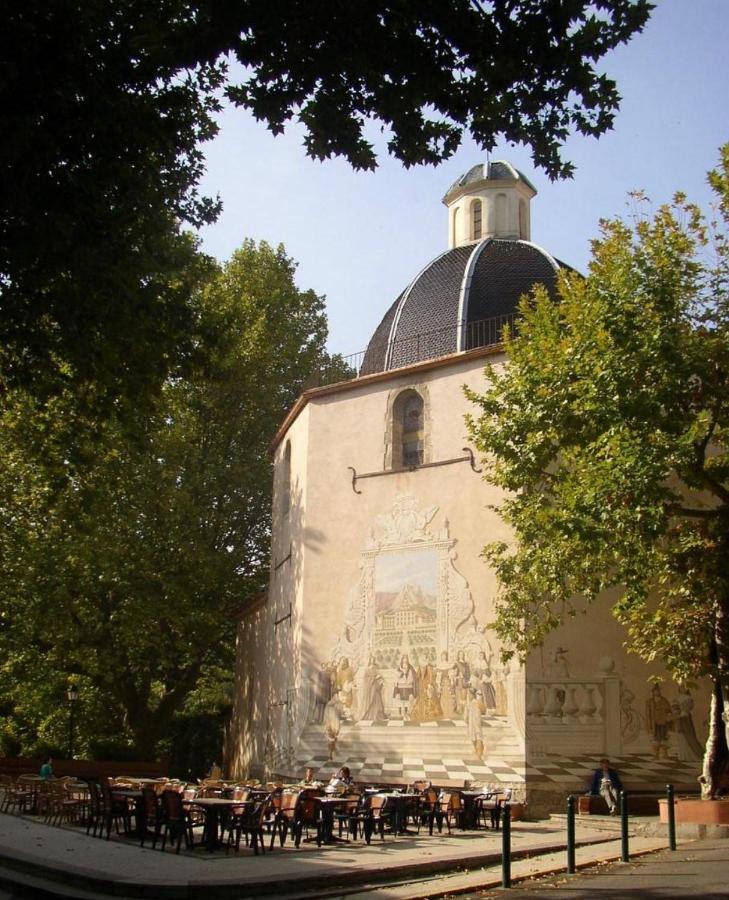 Cosy Provencal Apartment Belgentier ภายนอก รูปภาพ